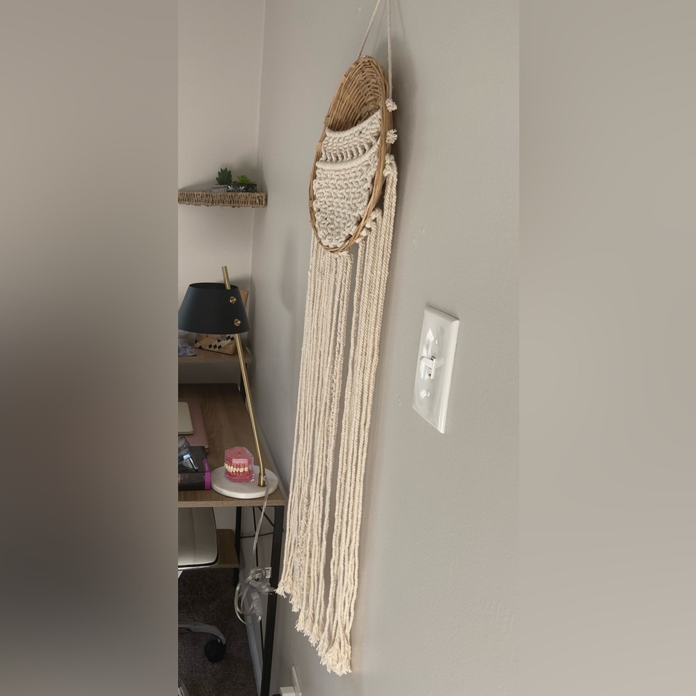 Macramés wall decor. Looks super cute with the boho aesthetic.